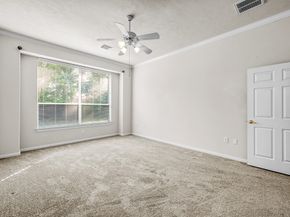 71 E Victory Lake Drive, Conroe TX 77384