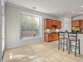 71 E Victory Lake Drive, Conroe TX 77384