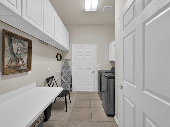 71 E Victory Lake Drive, Conroe TX 77384