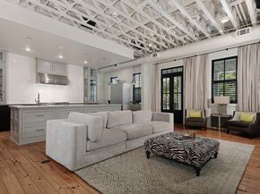 30 East Bay Boulevard, The Woodlands TX 77380
