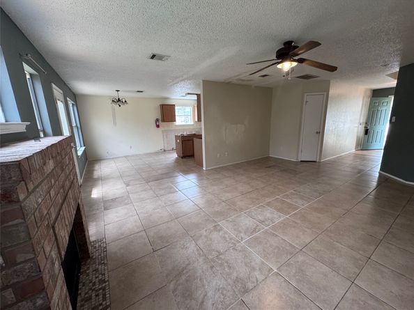 1629 Sylvia Court, Round Rock TX 78681