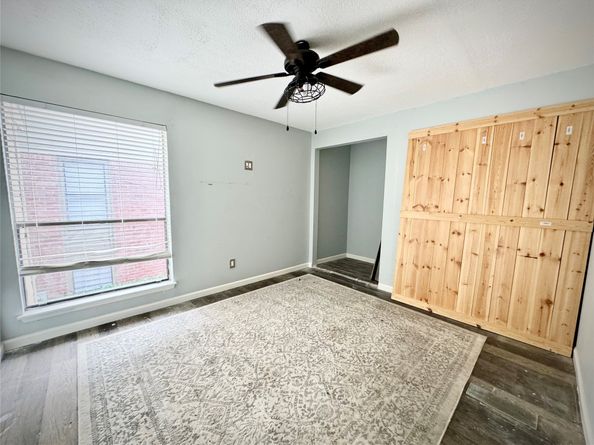 8918 Bissonnet Street 402, Houston TX 77074