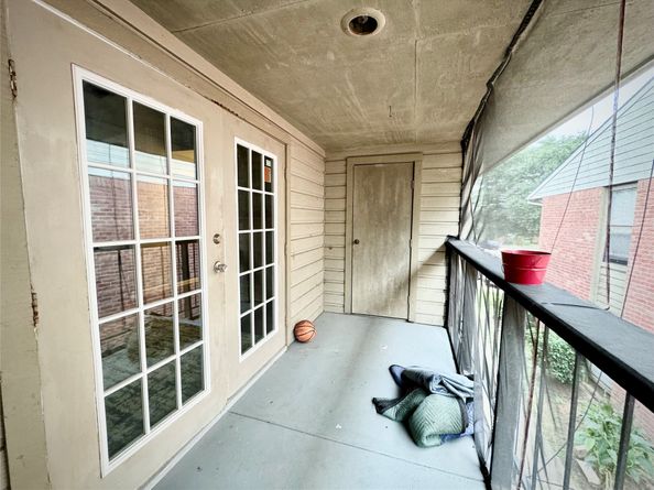 8918 Bissonnet Street 402, Houston TX 77074