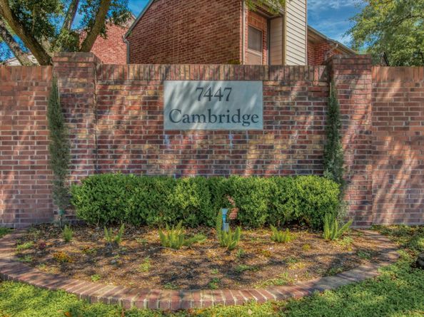 7447 Cambridge Street 47, Houston TX 77054