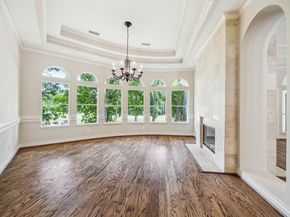 11 Twin Greens Court, Houston TX 77339