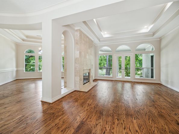 11 Twin Greens Court, Houston TX 77339