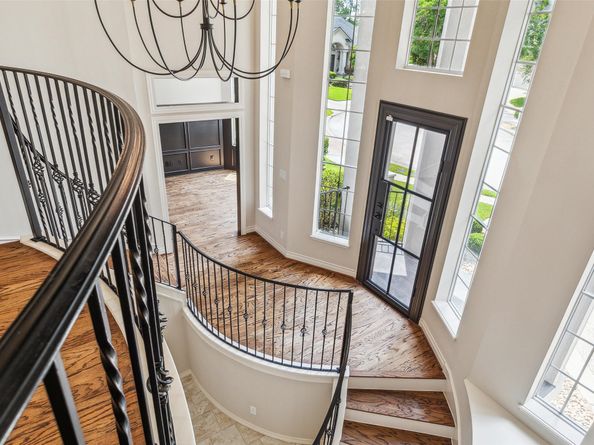 11 Twin Greens Court, Houston TX 77339