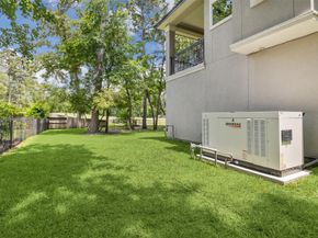 11 Twin Greens Court, Houston TX 77339