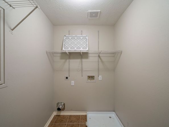 1402 Rising Springs Lane, Houston TX 77073