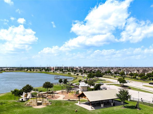 11250 Buchanan Coves Lane, Cypress TX 77433