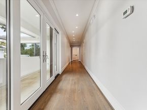 2107 Wroxton Road, Houston TX 77005