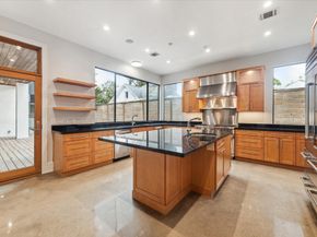 2107 Wroxton Road, Houston TX 77005