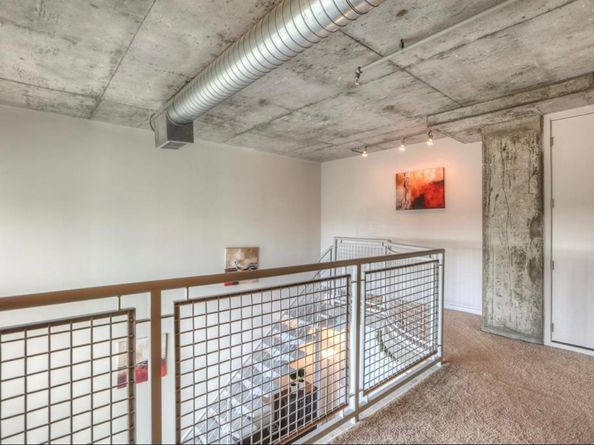 2000 Bagby ST 7423, Houston TX 77002