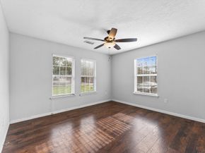 2821 Holman Street, Houston TX 77004