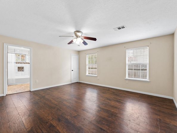 2821 Holman Street, Houston TX 77004