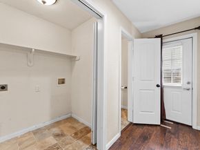 2821 Holman Street, Houston TX 77004
