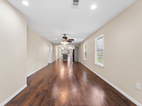2821 Holman Street, Houston TX 77004