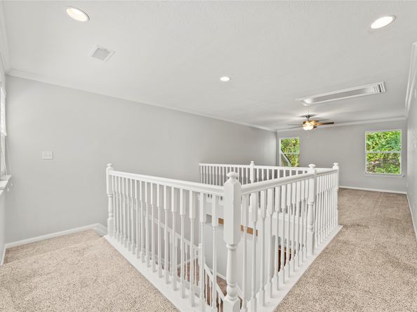 43 S Spiral Vine Circle, The Woodlands TX 77381