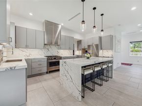 2214 Hoskins Drive, Houston TX 77080