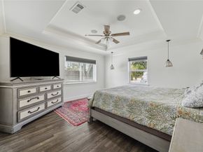 2214 Hoskins Drive, Houston TX 77080