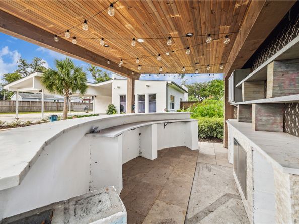 2214 Hoskins Drive, Houston TX 77080