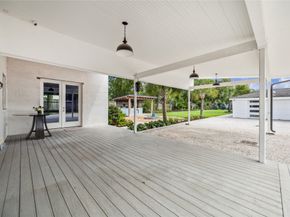 2214 Hoskins Drive, Houston TX 77080