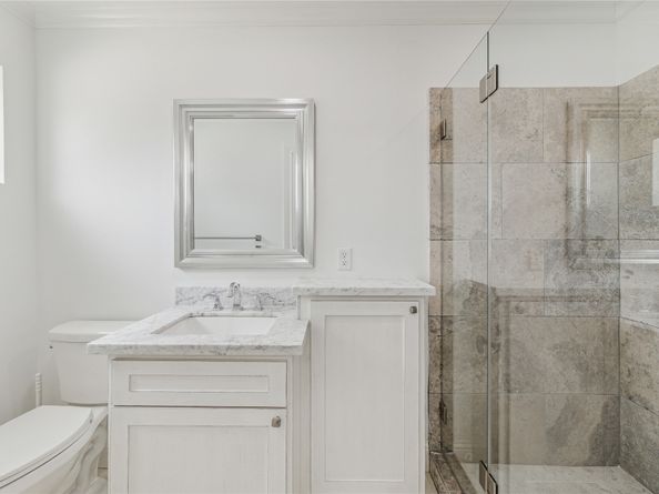 2214 Hoskins Drive, Houston TX 77080