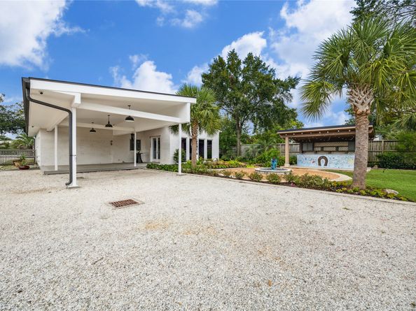 2214 Hoskins Drive, Houston TX 77080