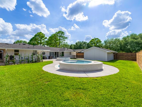 4426 Lemac Drive, Houston TX 77096