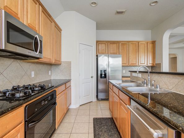 6719 Glenkirk Place, Sugar Land TX 77479