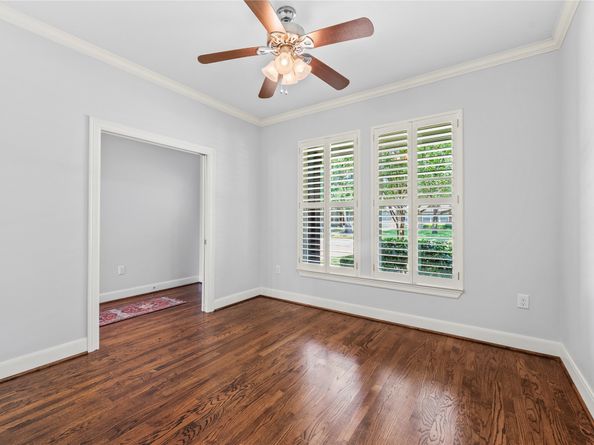 1835 Cheshire Lane, Houston TX 77018