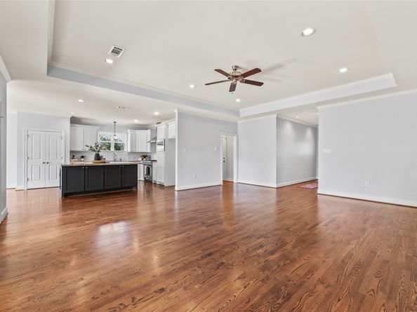 1835 Cheshire Lane, Houston TX 77018