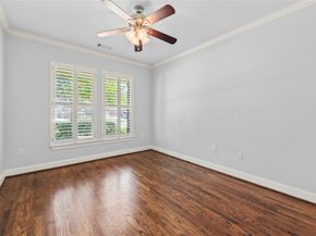 1835 Cheshire Lane, Houston TX 77018