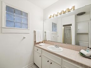 4601 Oak Ridge Street, Houston TX 77009