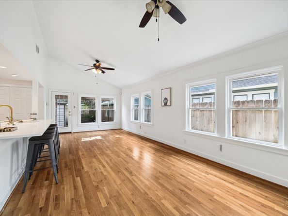 4601 Oak Ridge Street, Houston TX 77009