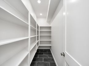 4541 Walker St, Houston TX 77023