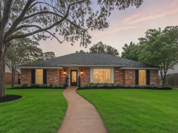10047 Meadow Lake Lane