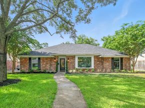 10047 Meadow Lake Lane, Houston TX 77042