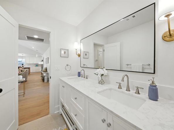 10047 Meadow Lake Lane, Houston TX 77042