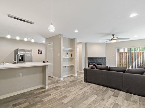 9000 Bissonnet Street 501, Houston TX 77074