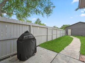 2213 Broadlawn Drive, Houston TX 77058