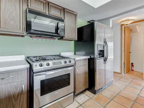 2233 Triway Lane 267, Houston TX 77043