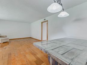 2233 Triway Lane 267, Houston TX 77043