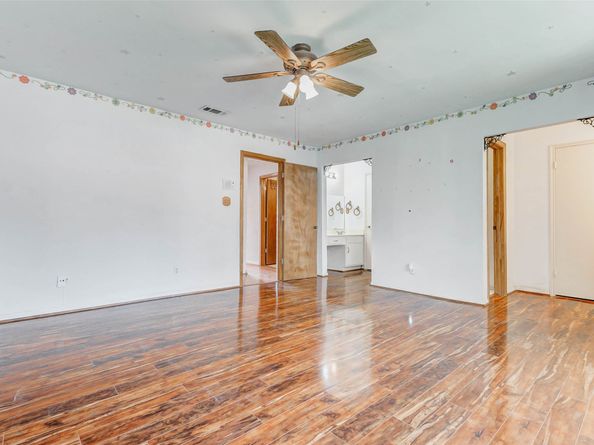 2233 Triway Lane 267, Houston TX 77043