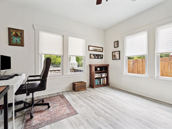 4307 Beggs Street, Houston TX 77009