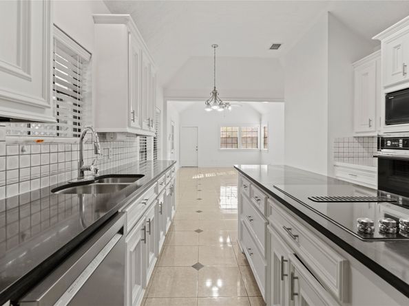 1015 Flagmore Drive, Katy TX 77450