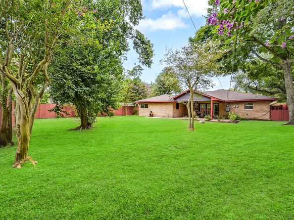 11519 Endicott Lane, Houston TX 77035