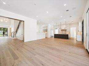 205 Fleetway Drive, Hunters Creek Village TX 77024