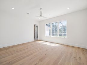 205 Fleetway Drive, Hunters Creek Village TX 77024