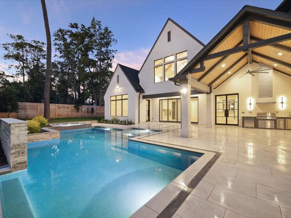 205 Fleetway Drive, Hunters Creek Village TX 77024